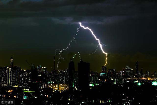 過電壓對變壓器的危害及原因分析